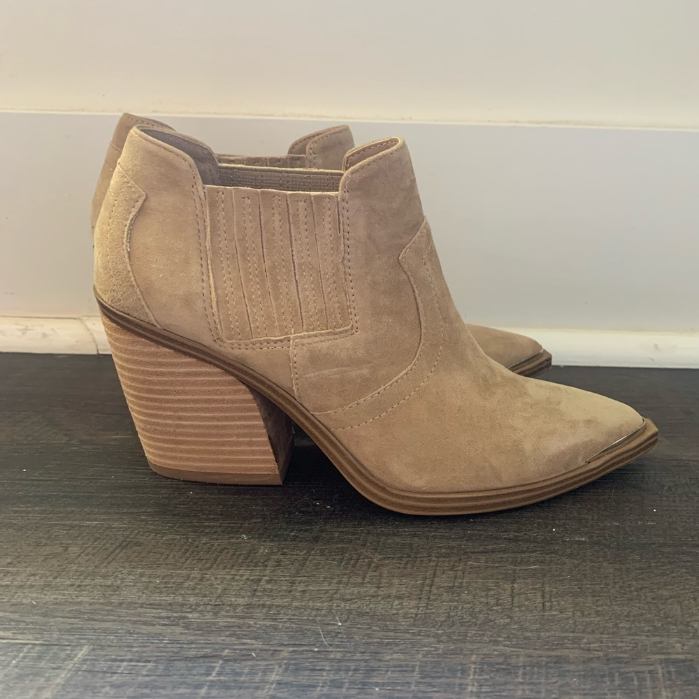 Steve Madden Cardwell western ankle boots 6.5